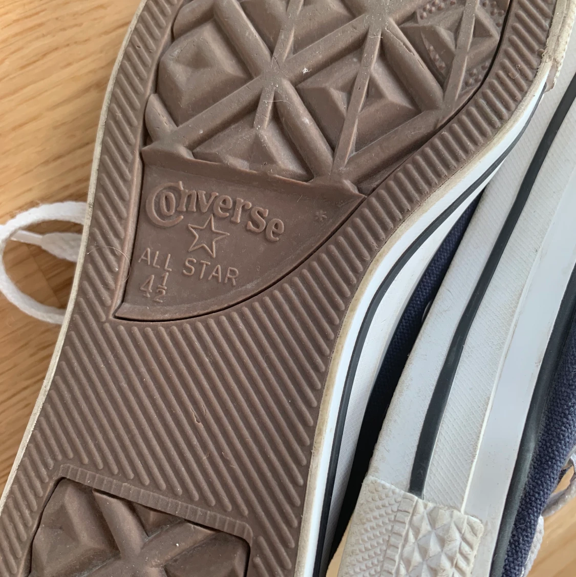 Skor - blå converse - 90