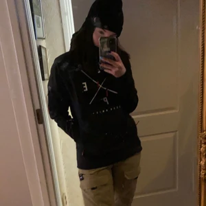 Dope jacka - En fin dope jacka i fint skick, endast avnänd några gånger!🥰Storlek s, buda i kommentarerna!🤪