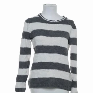 Stickad tröja - Jättefin tröja! Pris går att diskuteras