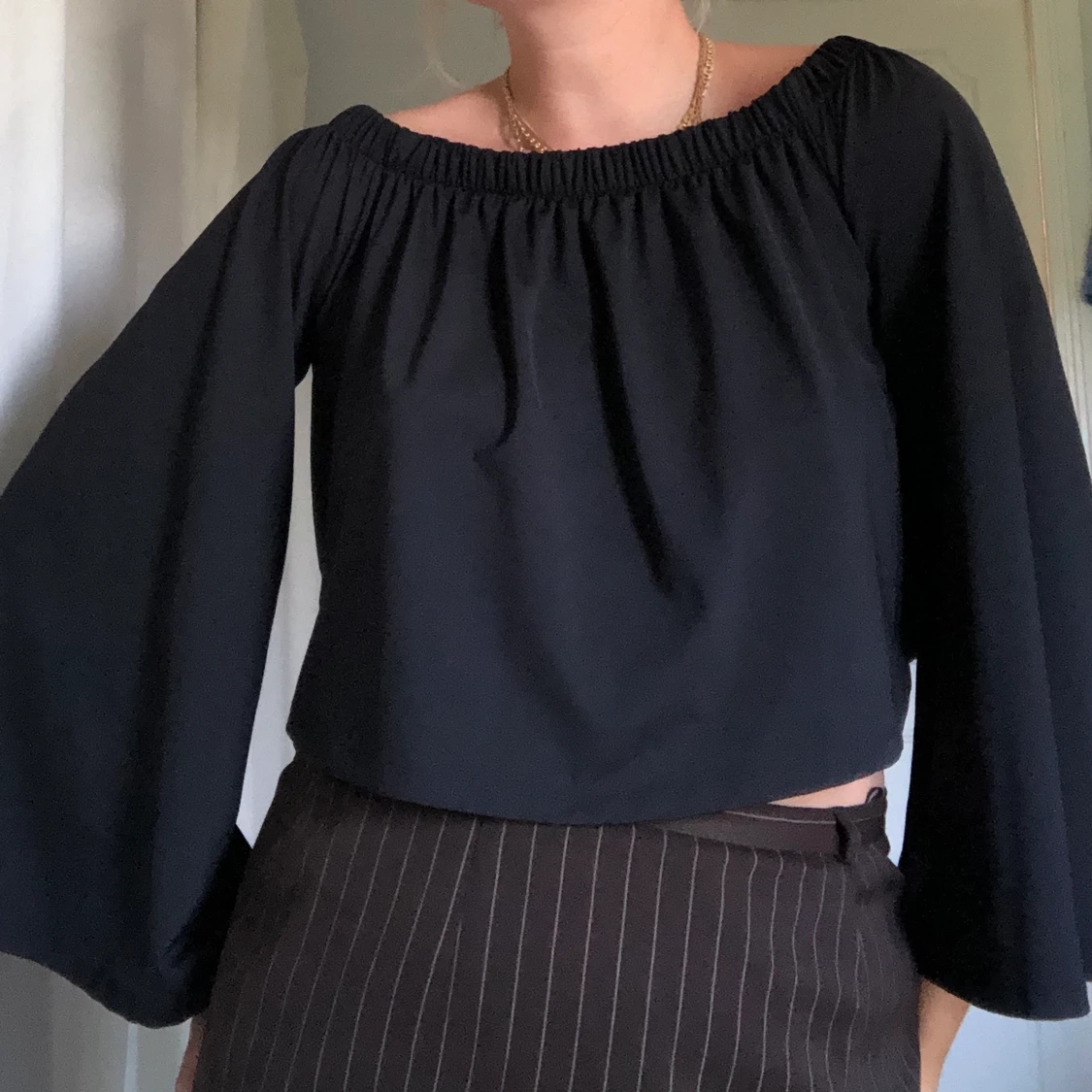 Off shoulder topp - 90