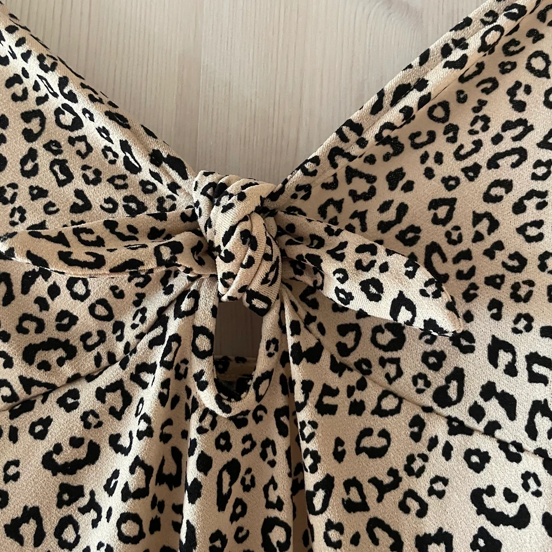 Leopardmönstrad body - 90