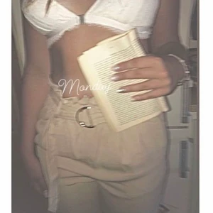 Linnebyxor från bik bok - Super sköna! Men försmå för mig! Oanvända! Sitter som en S