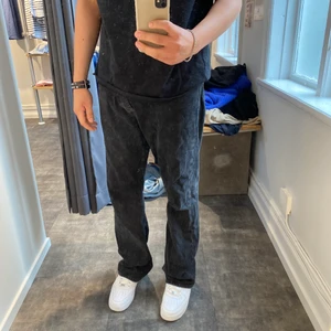 Hope jeans - Säljer nu mina älskade hope jeans, köpta på hope i Göteborg.  Ord pris: 1400