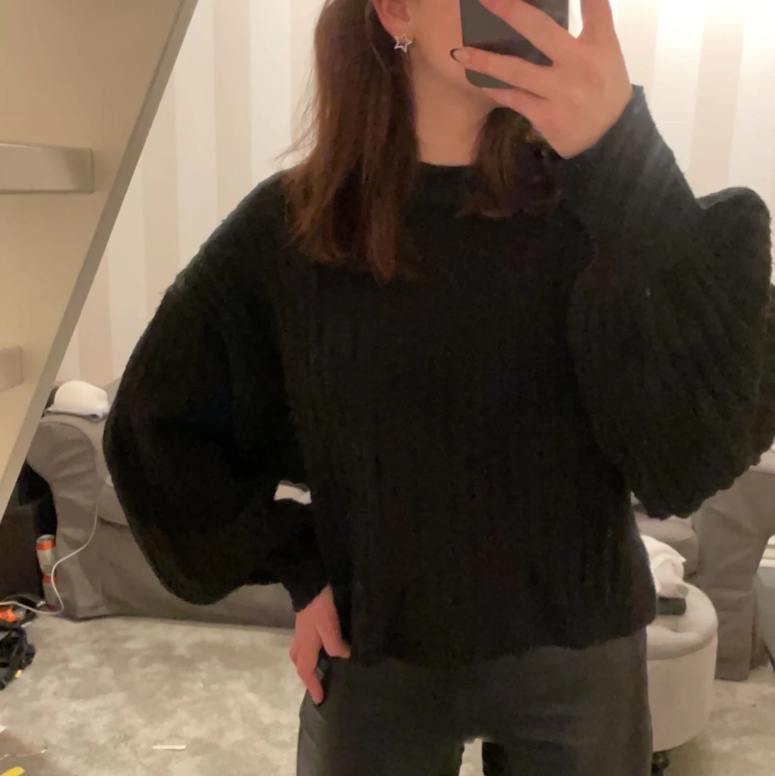 Svart stickad tröja - 90