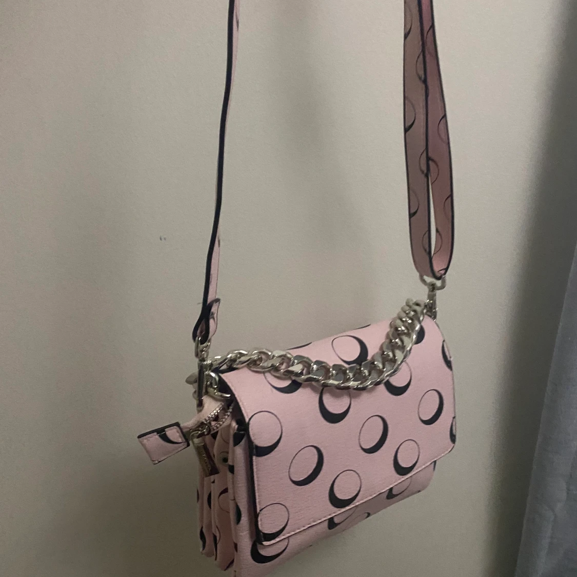 Rosa väska från ivy revel - 90