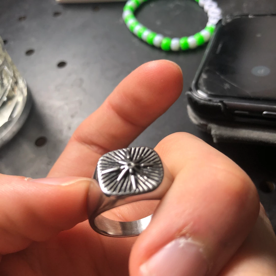 Helt ny vintageinspererad ring - 90