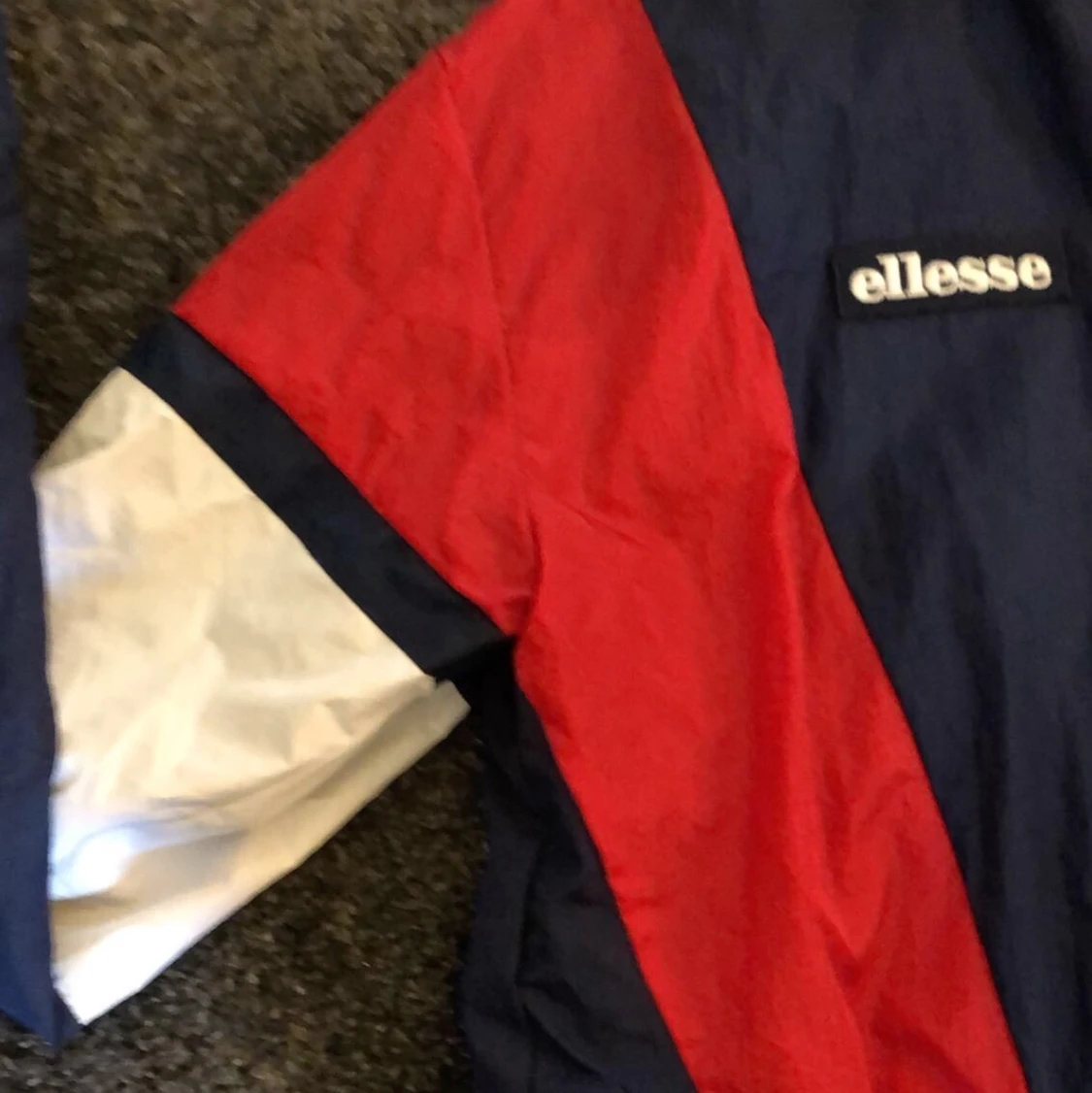 ellesse vår/sommar jacka  - 91