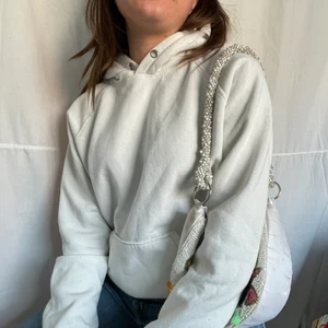 Hoodie - Snygg vanlig hoodie som passar till allt. 