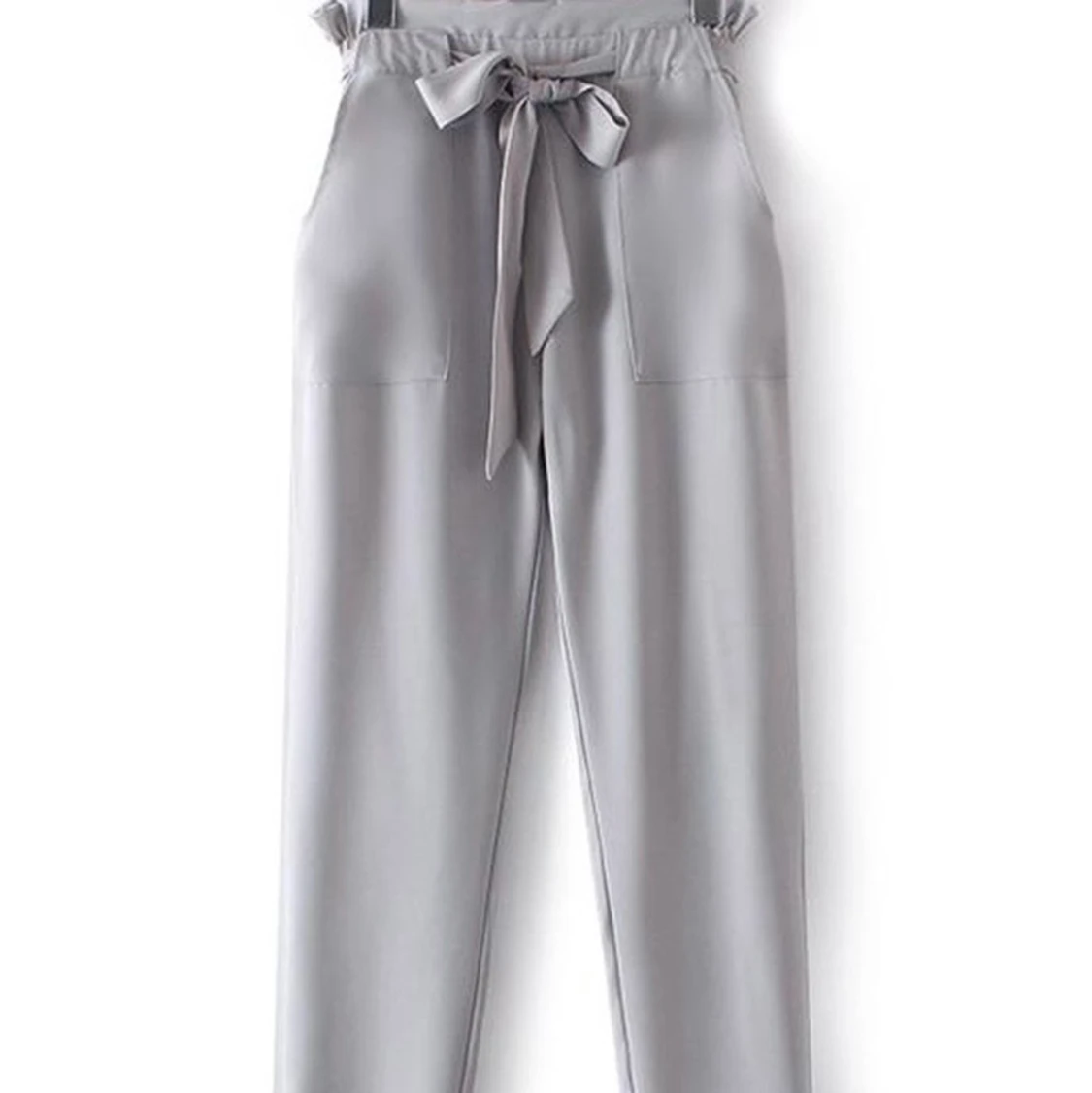 Ljusgråa kostymbyxor 