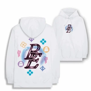 Limited Edition Billie Eilish Merch - Jag köpte denna 2019för 700 kr, har användt den ganska mycket så är ganska nopprig men har inga hål osv! den har en väldigt bra oversised fit men säljer för att den inte kommit till användning! lite åt de tunnare hållet så passar bra när det inte är så varmt!❤️❤️ 