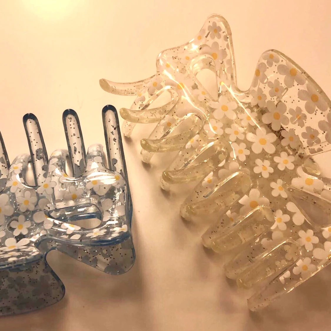 Hårklämma med blommor - 90