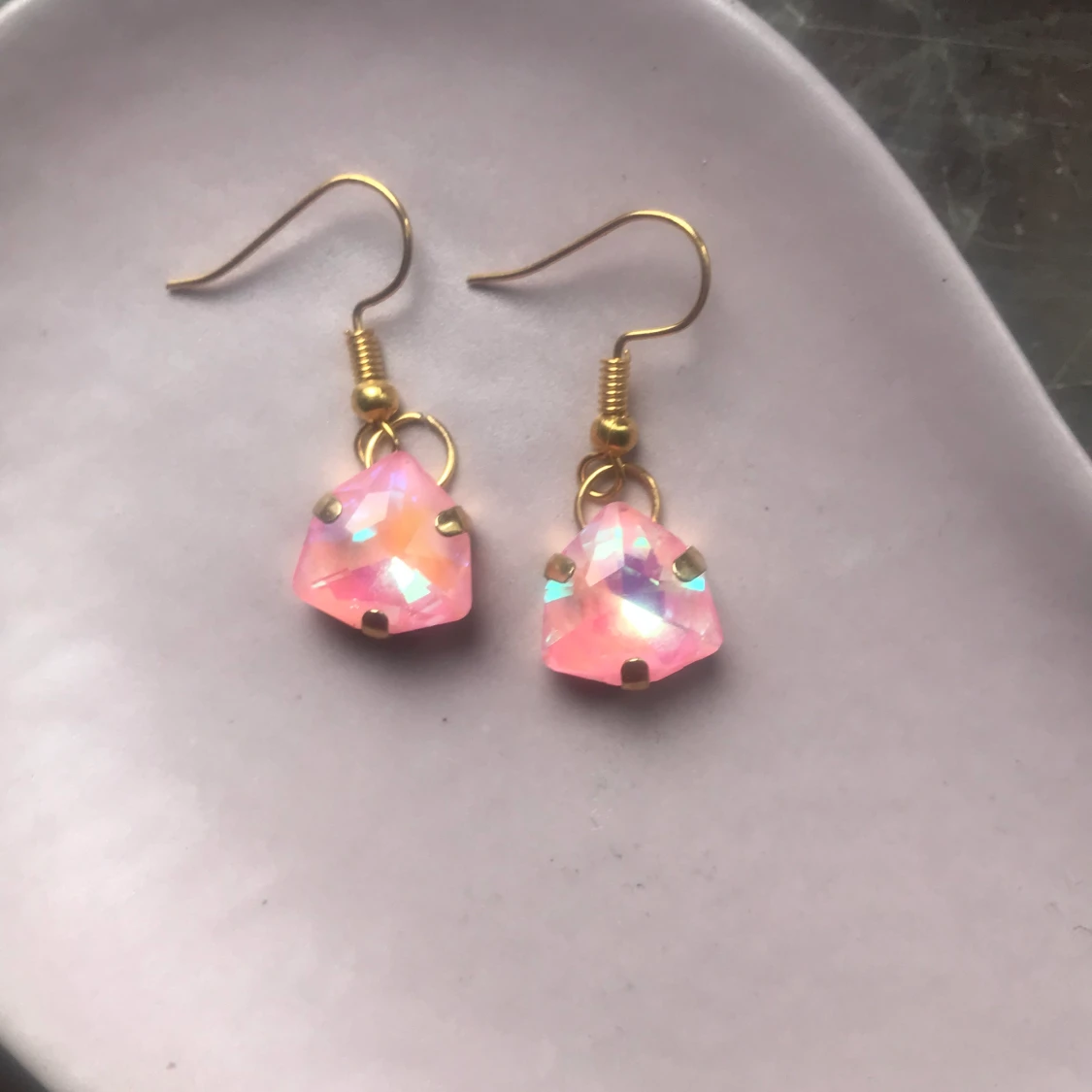 Coral pink earrings🍣 - 91