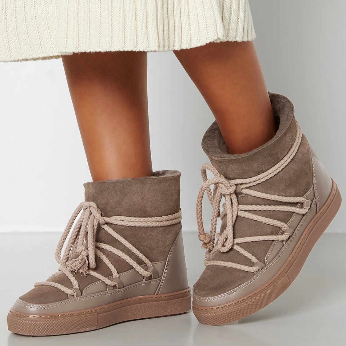 Svarta Inuikii skor 💋 - 91