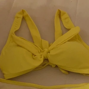 XXS bikini  - My Size is xxs and these fit perfekt even if they are for 11/12 so yeah