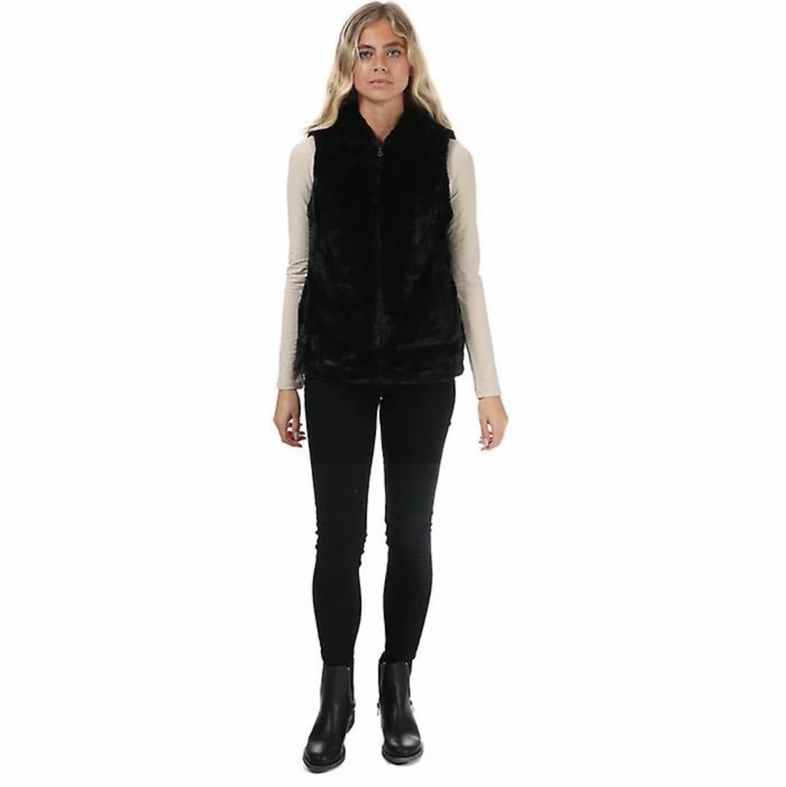 Pälsväst från Only med luva, ny! - 2