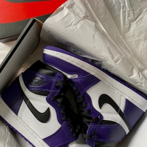 Jordan 1 - Jordan 1 court purple, size 38, 42, and 40