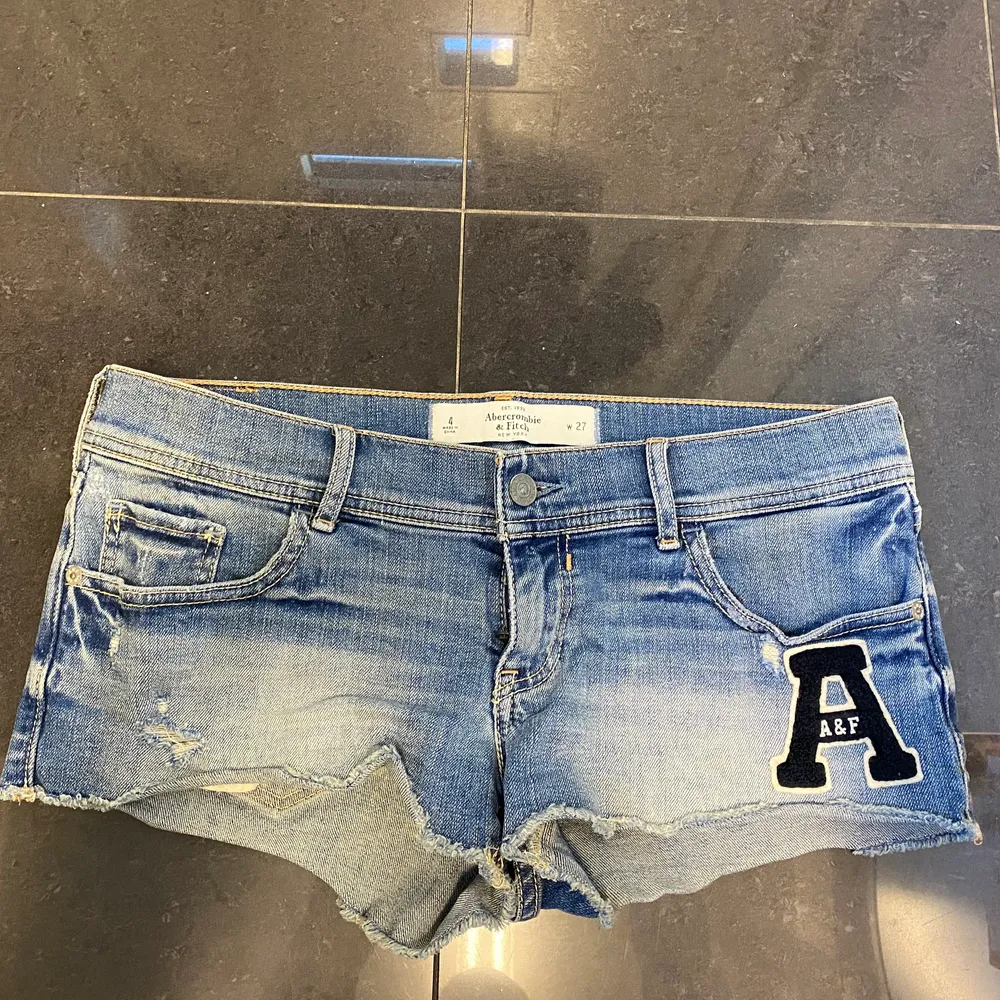  Abercrombie And Fitch Shorts, sparsamt använda. Shorts.