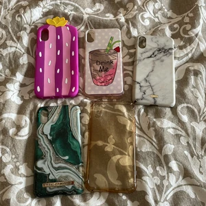 5-pack iphone skal - Iphone x skal. Ideal of sweden lite sönder på sidan.
