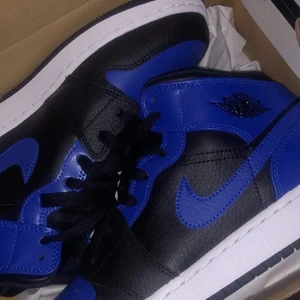 Jordans mids - Nya kan byta mot en annan färg också 