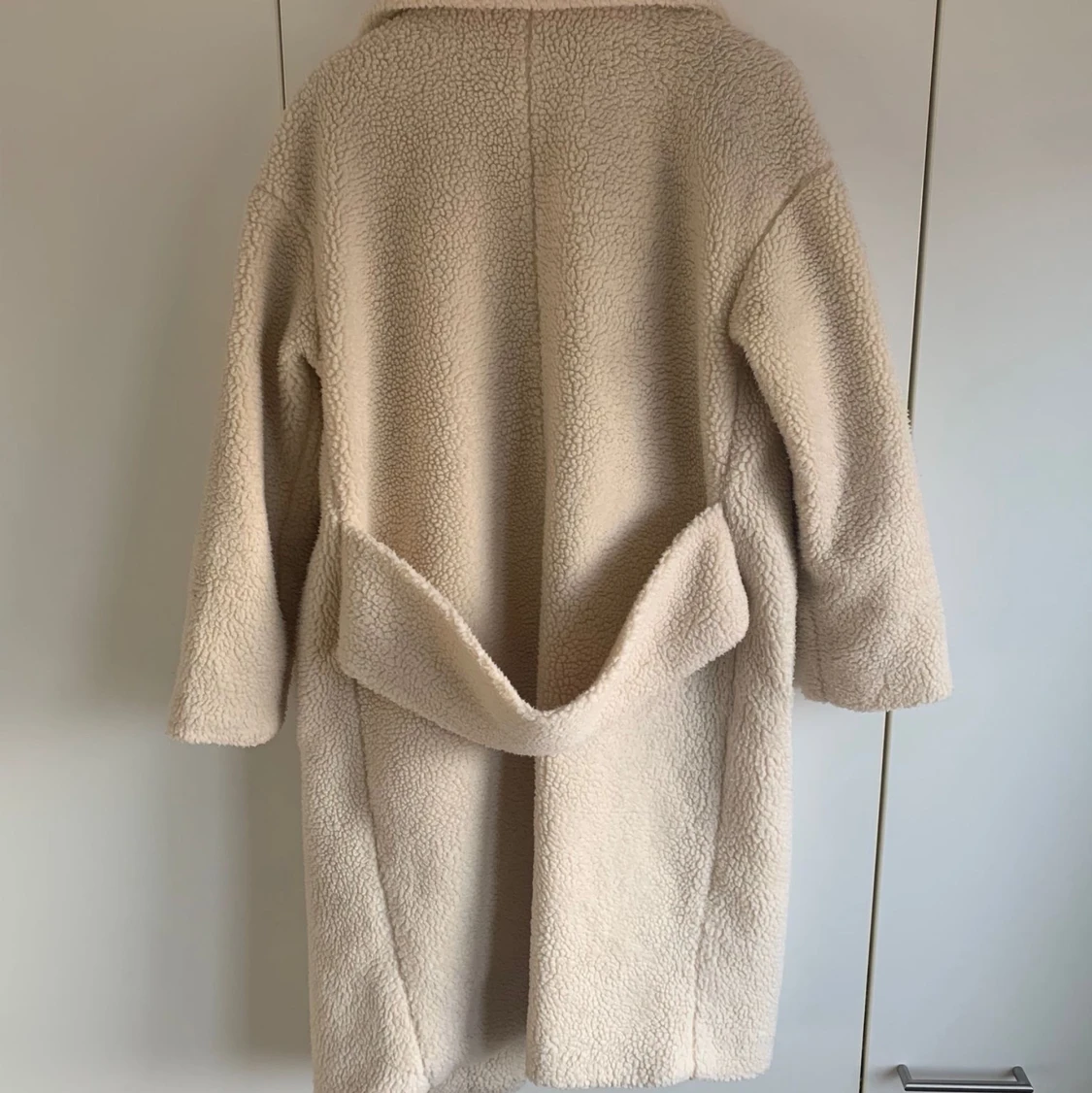 Vit Teddy jacka från NA-KD - 91