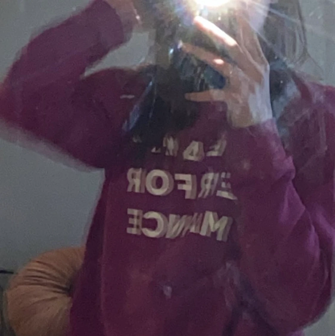 En rosa/vinröd peak sweater  - 91