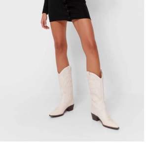 cowboy boots i storlek 39, aldrig använda i nyskick!💖