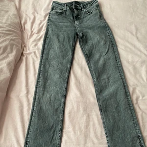 Byxor me slits - Från zara