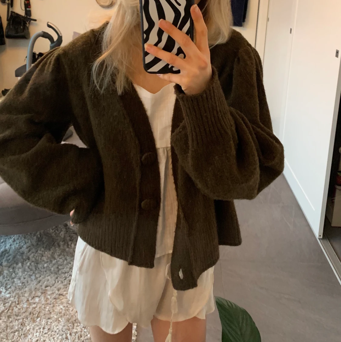 Såå gosig kofta med puffärm🐻🐻 - 90