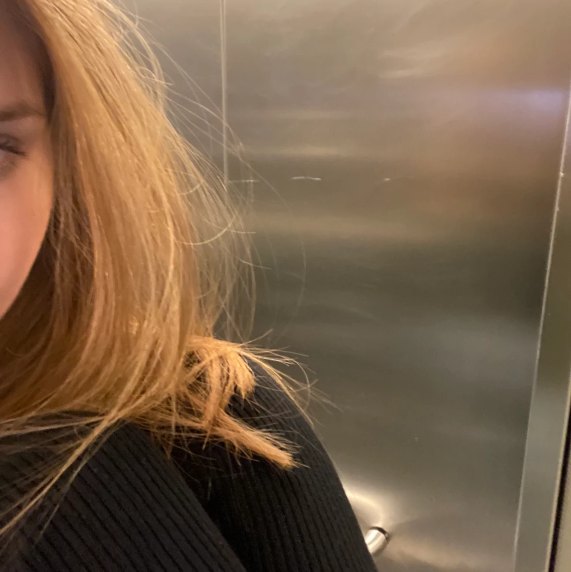 Stickad tröja från Åhléns  - 91