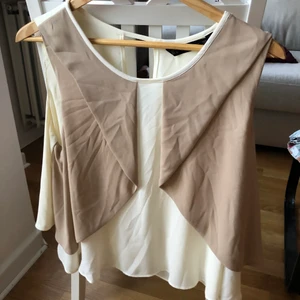Zara Basic Linne strl L  - Zara Basic Linne strl L Aldrig använd Pris 150kr + frakt