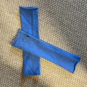 Kashmirvantar från Lisa yang - Blå Vantar i Kashmir i mycket fint skick