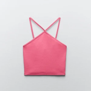 Zara linne - Ett jättefint linne som inte kommer till användning! Använd några få gånger och passar till det mesta💗💗 köparen står för frakten💕