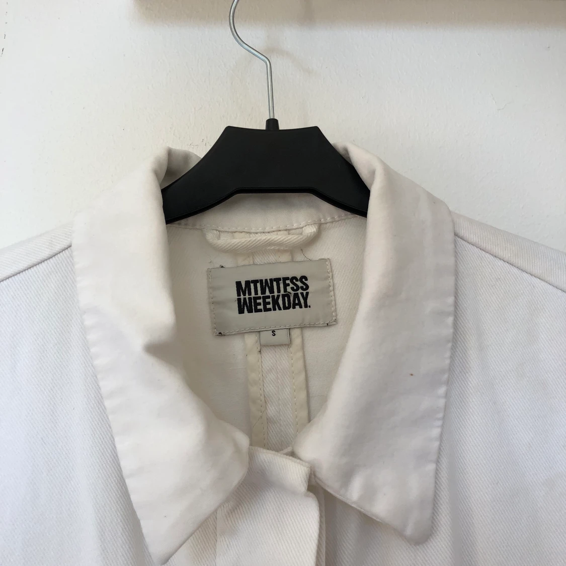 Vit Weekday jacka  - 90