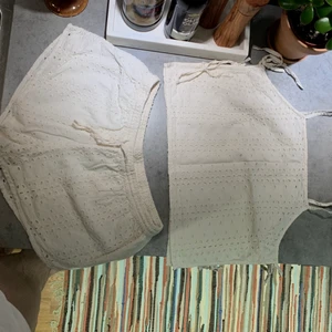 Vit pyjamas - Vit pyjamas med knyten i sidan på toppen 🤍