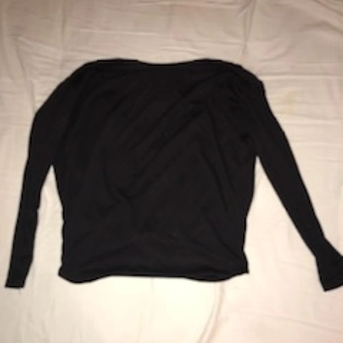 Svart omfångs tröja - 90