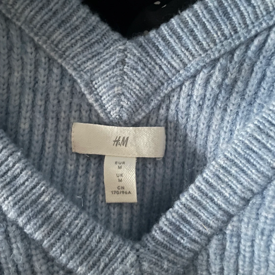 Stickad tröja  - 91