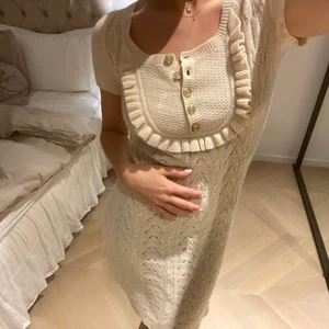 STICKAD KLÄNNING - Såå söt cashmereklänning från Juicy Couture. Tror det är barnstorlek för köptes för x antal år sedan men passar mig som är en xs/s! 