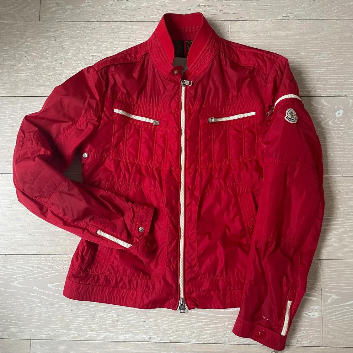 Moncler jacka stl 3