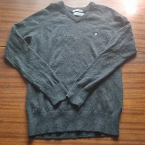 Peak grå - Så himla fin! Storlek s. 49 kr. Samfraktar vid köp av flera varor för 66 kr ❣📦