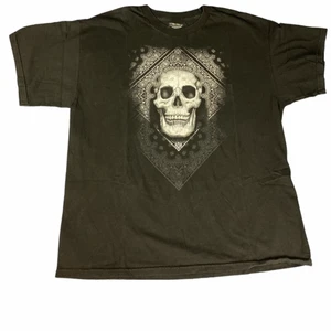 T-shirt  - Supersnygg! Märkt som XL men passar mindre