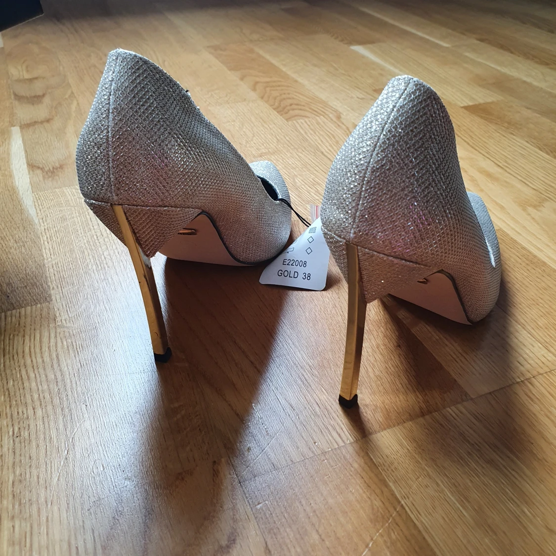 Jättefina skor. - 90
