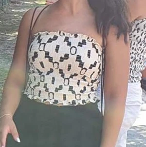 Söt topp - Säljer en söt topp, skriv vid frågor eller intresse!!❤️❤️