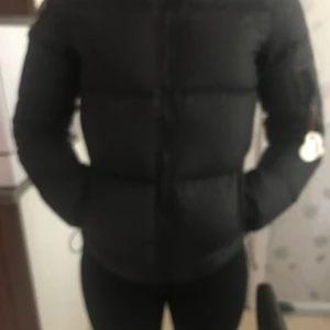 Säljer d.brand jacka - Säljer denna jacka pga av att jag inte vill ha den mer