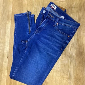 Tommy Hilfiger - Helt oanvända! 