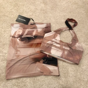 Set från PLT i S - Top och kjol set från PLT, använt toppen en gång för bild. Strl 36 / S