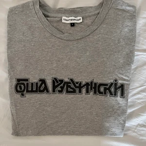 gosha rubchinskiy  - Äkta Gosha Rubchinskiy t-shirt, inhandlad på Paul & Friends för några år sedan. 