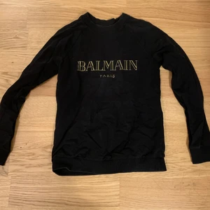 Balmain sweater dam XS - Balmain sweater storlek XS, nypris 4500kr