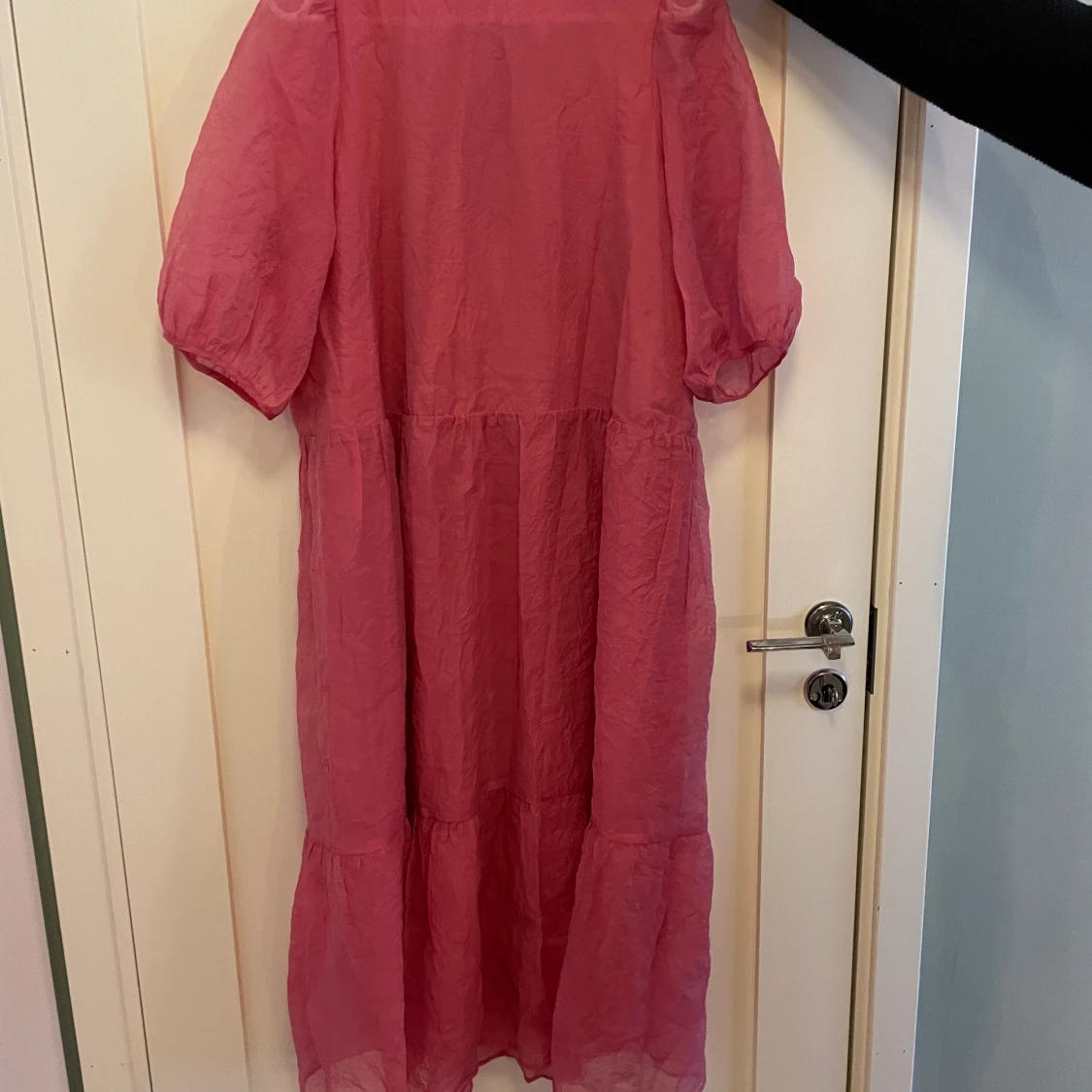 Klänning oanvänd från H&M - 90