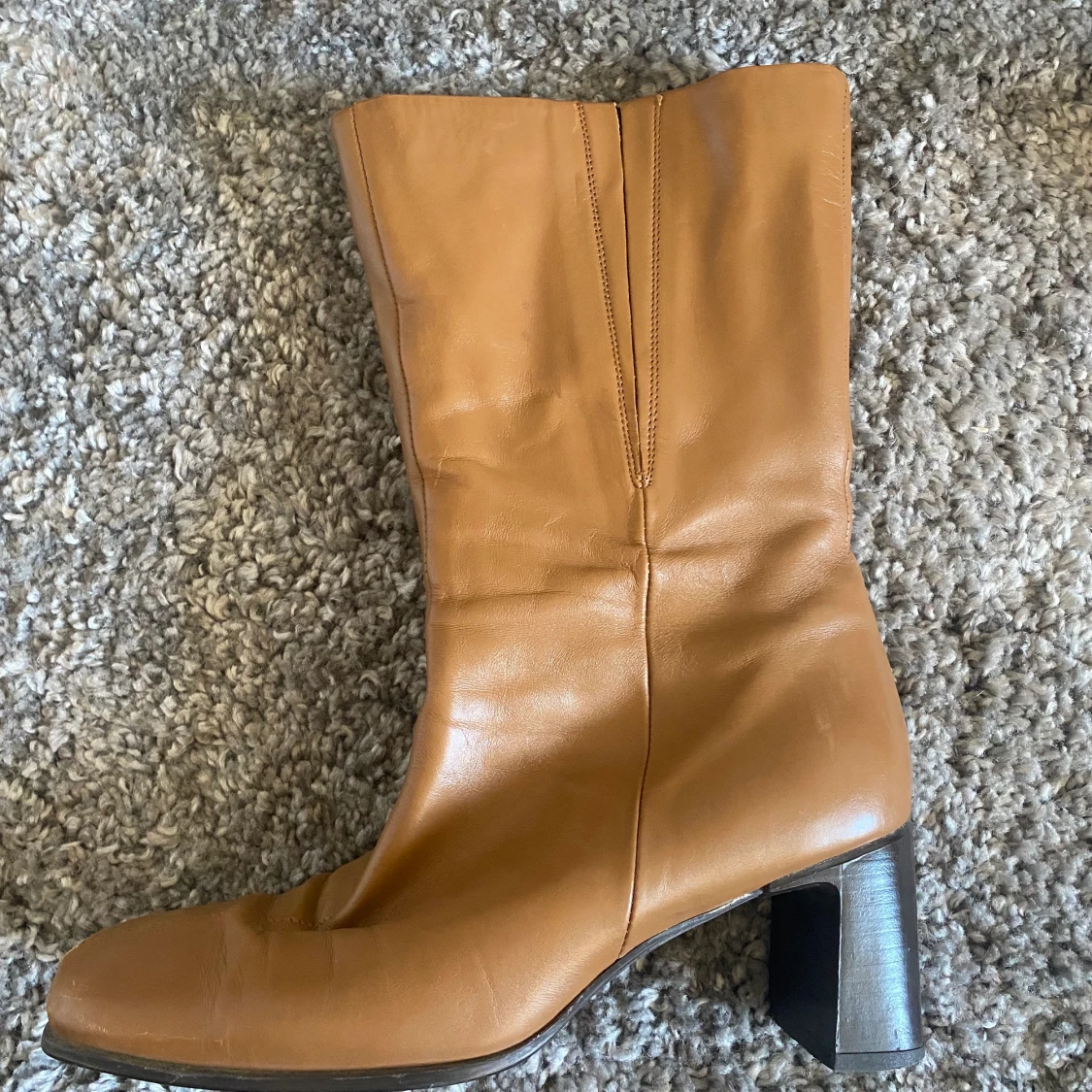 Låga bruna boots