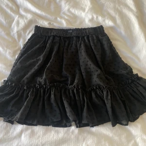 Svart kjol  - Söt kjol från shein